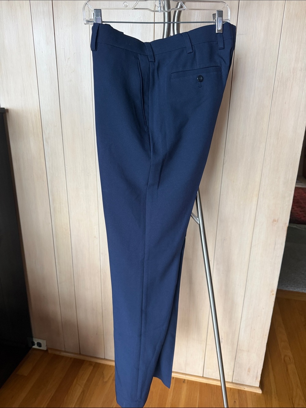 Men's Classic Navy Dress Pants 34 waist x 32 inseam